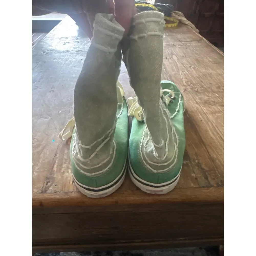 True Religion Green High Tops Size USA 11